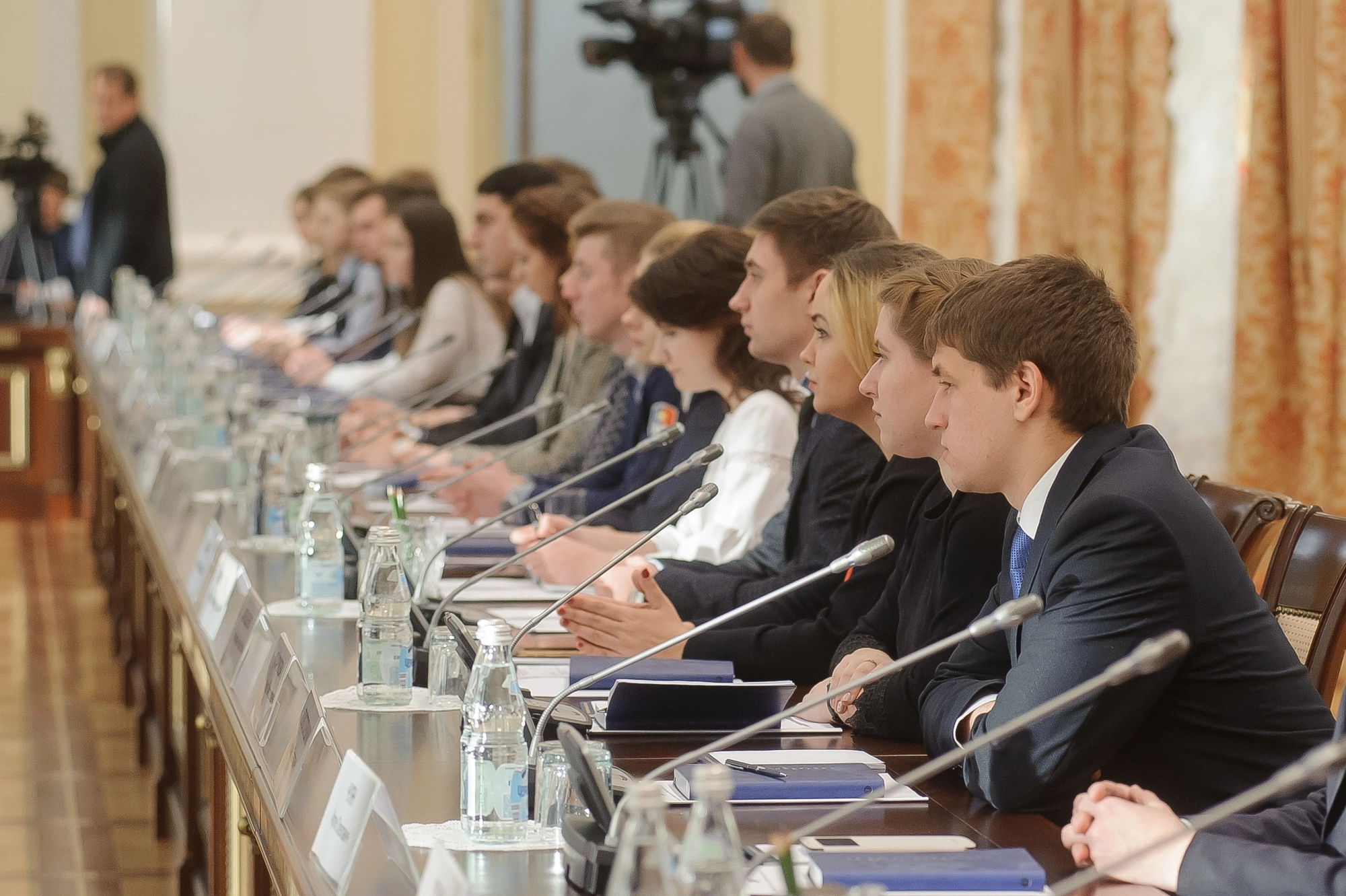 Новый состав молодежного правительства был сформирован в Ростовской области