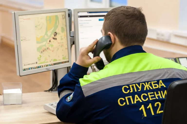 Служба 112 Ростовской области переходит в режим повышенной готовности на новогодние праздники