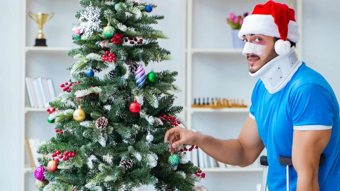 Как уберечь себя и близких от распространенных новогодних травм