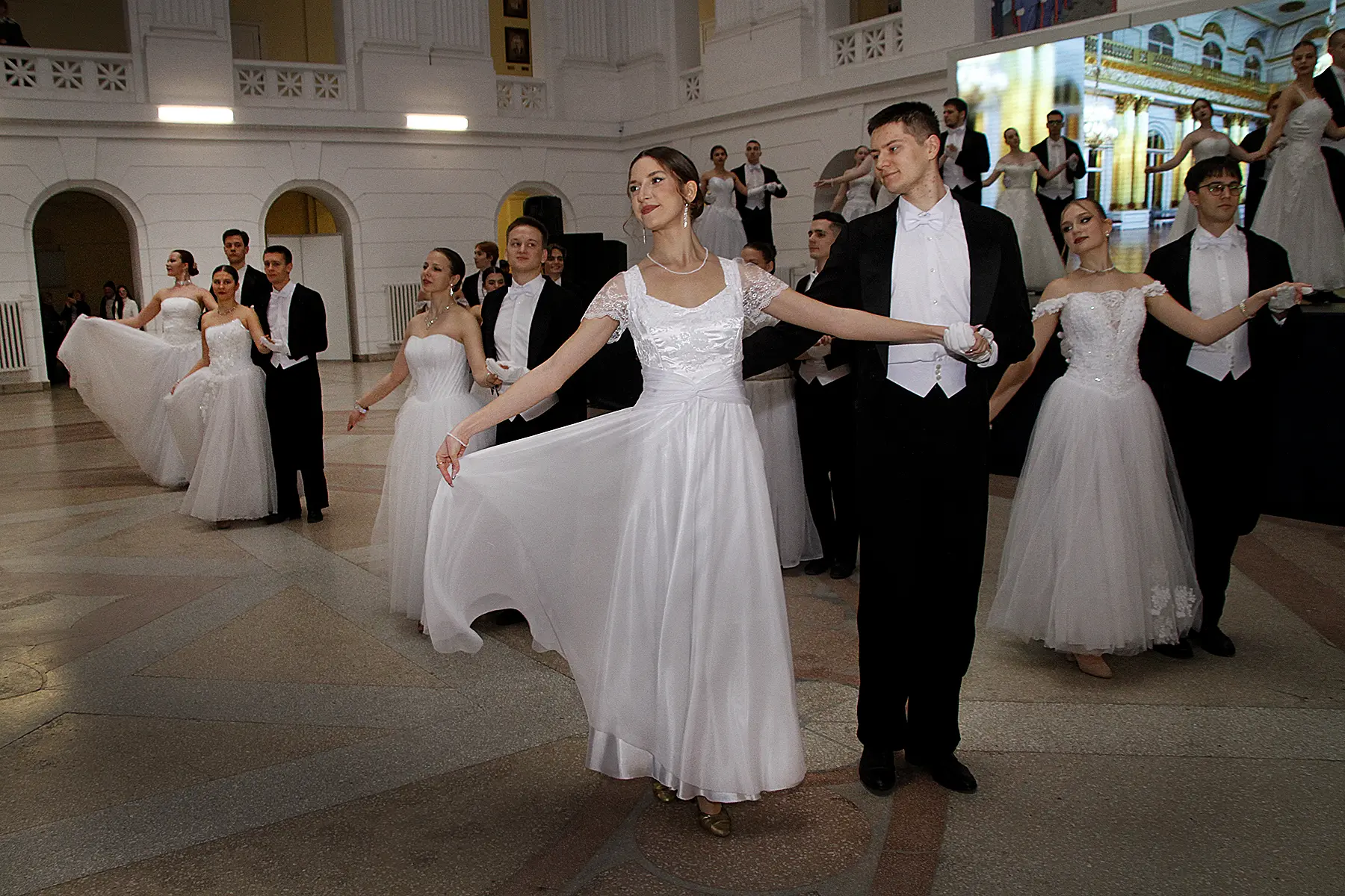 Новочеркасский политех с размахом отметил День студента в казачьих традициях