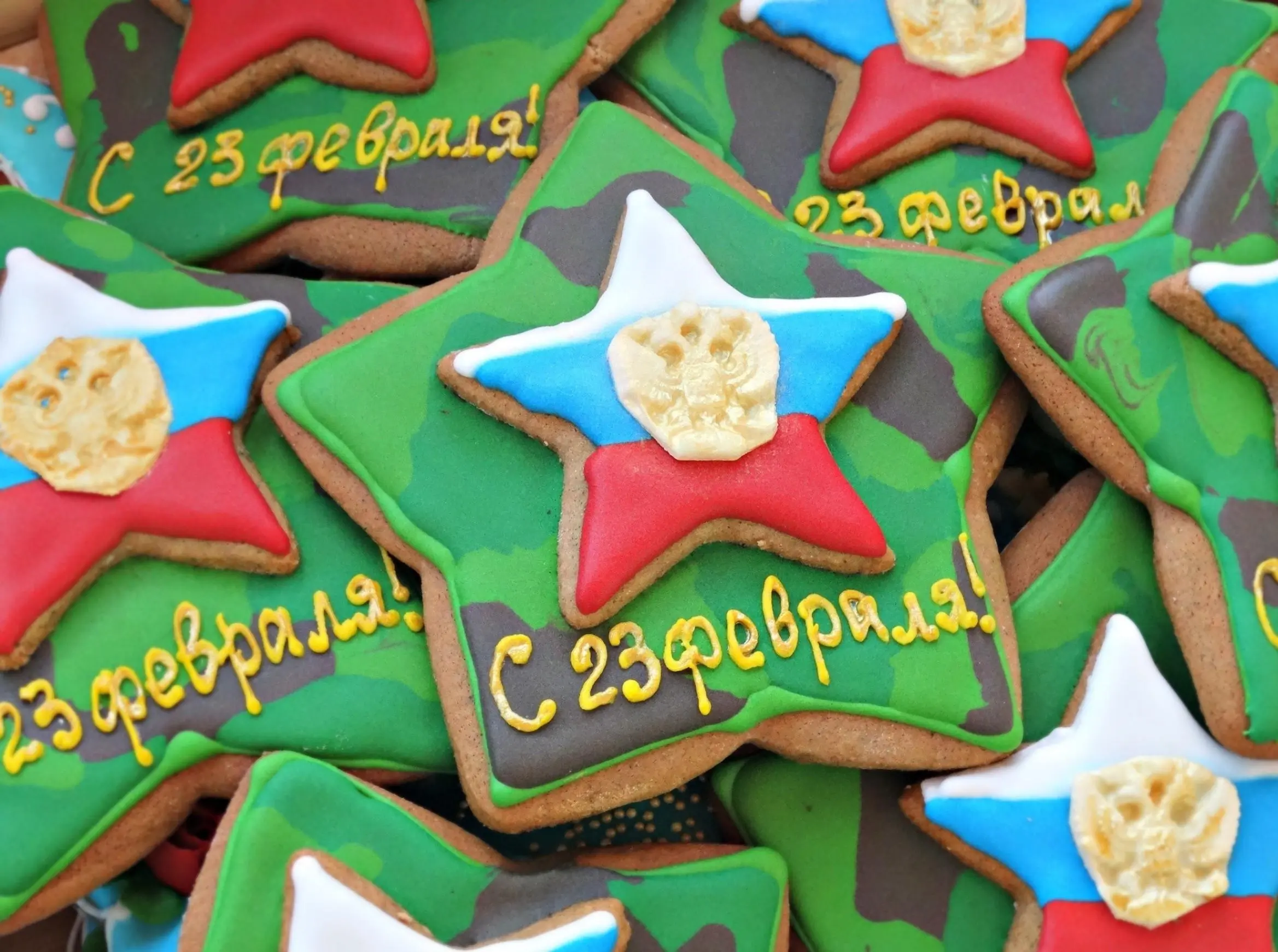 Что подарить мальчикам в школе на 23 февраля: идеи подарков, которые понравятся каждому