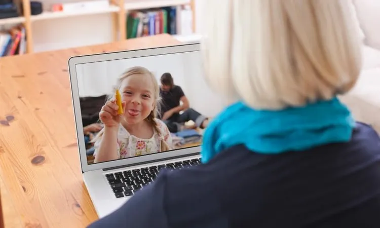 Как выбрать логопеда для обучения онлайн в 2025 году