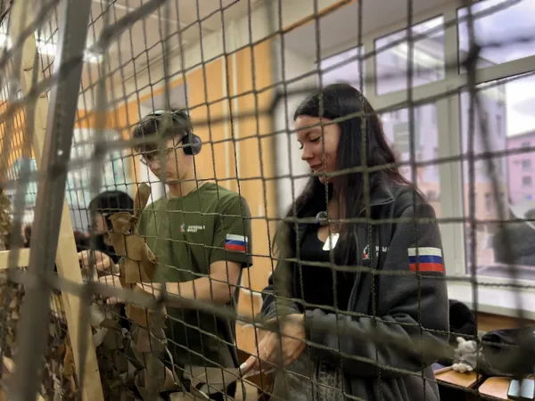 Волонтёры Молодёжки Народного фронта завершили очередную смену гуманитарной миссии в Курске