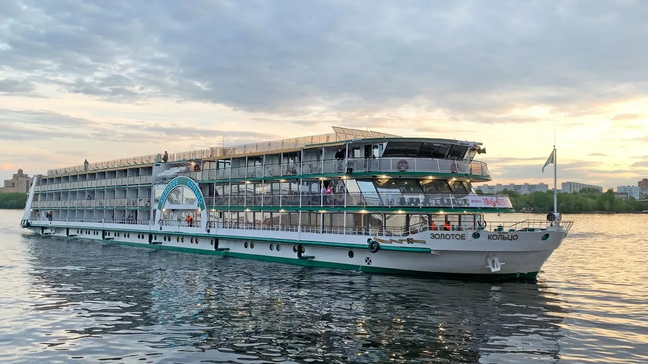 Речные круизы по Золотому кольцу весной