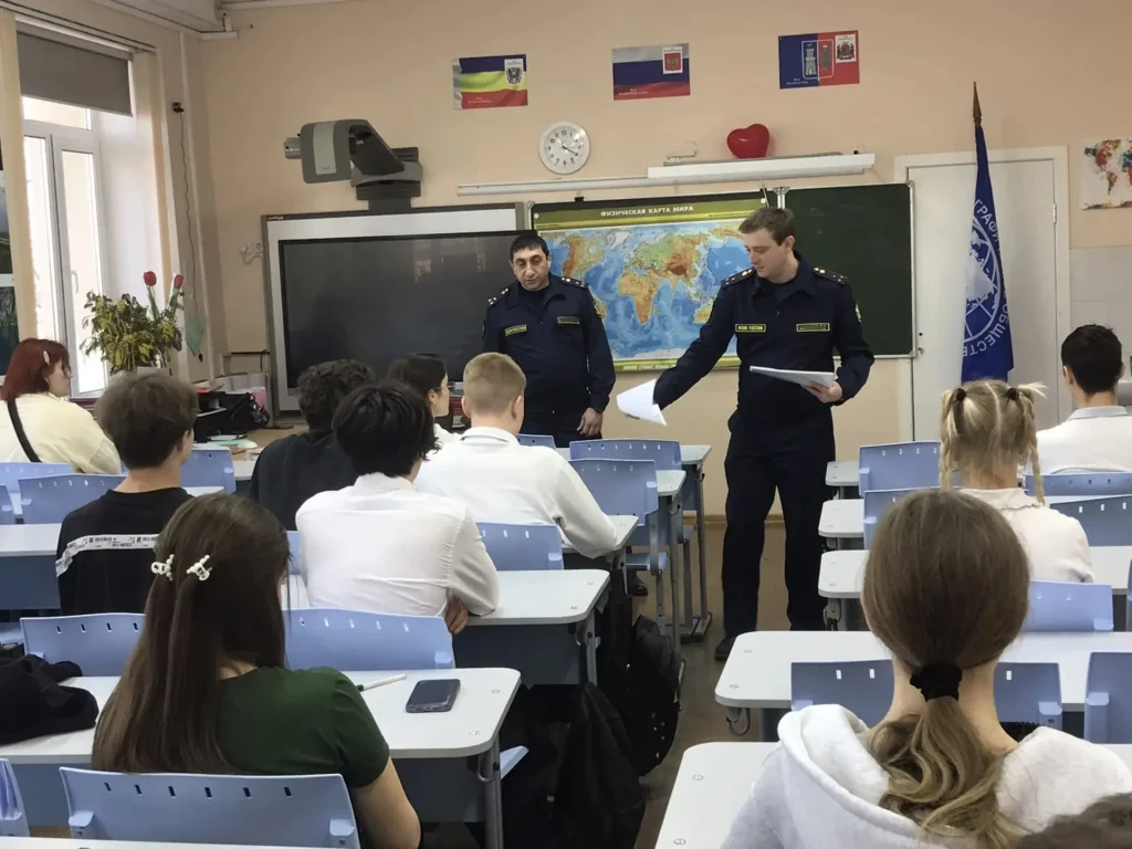 От «Дня открытых дверей» до нового «КамАЗа»: как ФСИН Ростовской области развивает производство, поддерживает семьи и ловит беглецов