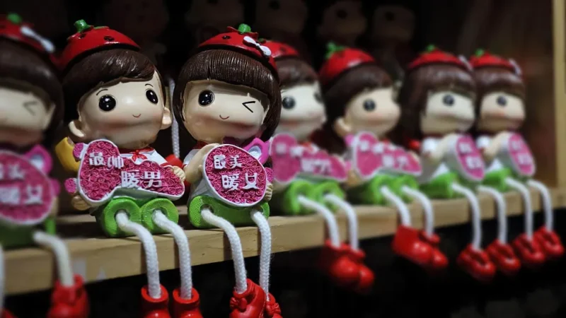 Детские игрушки из Китая: особенности поставки, растаможки и выбора продукции