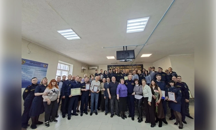 ФСИН Ростовской области отмечает праздники, помогает ветеранам и подводит итоги квартала