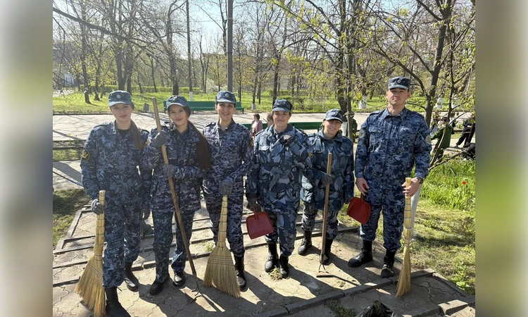«Колокола, карьера и память»: как в колониях Ростовской области звонят в честь Гагарина, ищут работу и чтут жертв войны