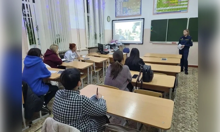 «Колокола, карьера и память»: как в колониях Ростовской области звонят в честь Гагарина, ищут работу и чтут жертв войны