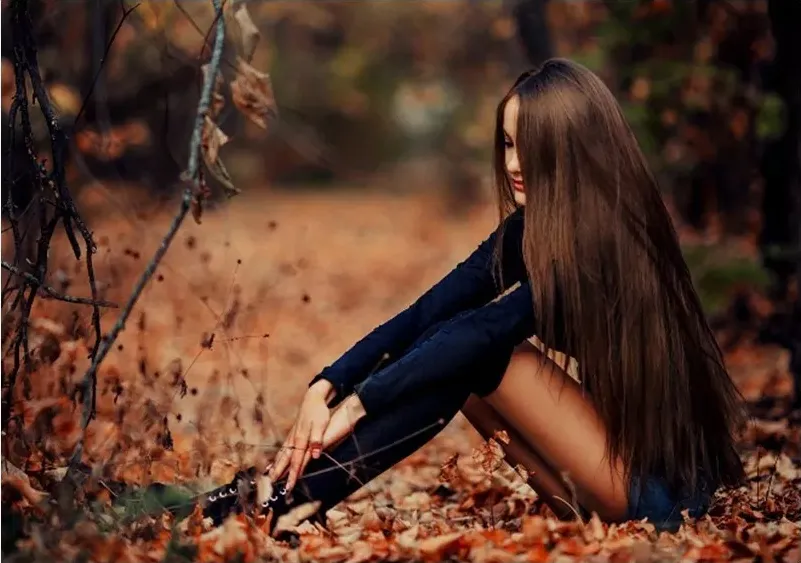 Как сделать волосы гладкими, блестящими и рассыпчатыми: гид по уходу