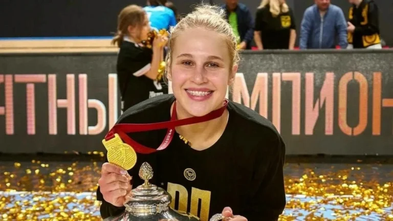 Триумф «Ростов-Дона»: Дарья Стаценко признана лучшим игроком чемпионата России по гандболу по версии болельщиков и экспертов